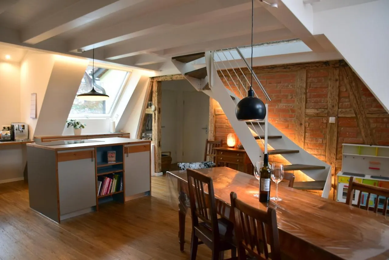 Wunderschone Helle Wohnung, 10 Min Zum Zentrum Stuttgart