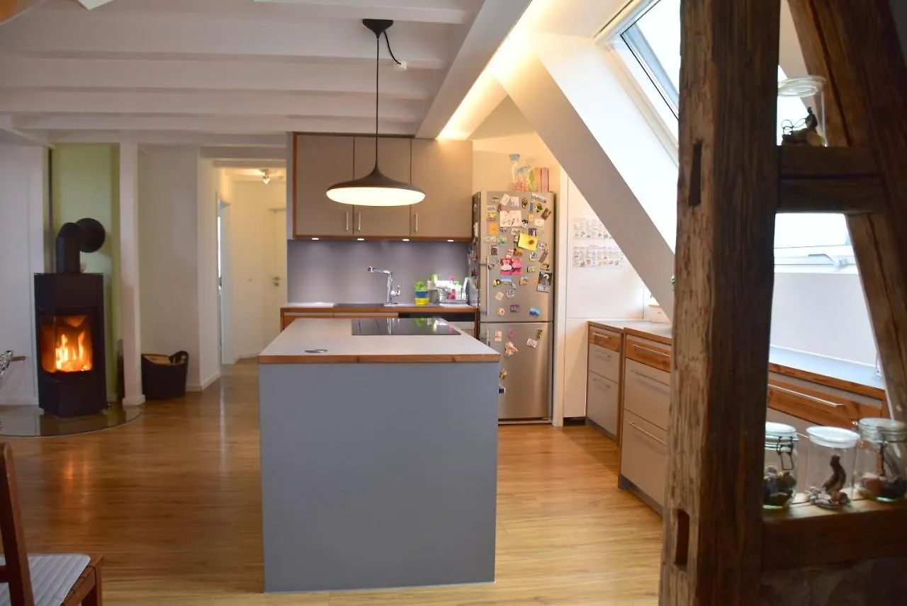 Wunderschone Helle Wohnung, 10 Min Zum Zentrum Stuttgart